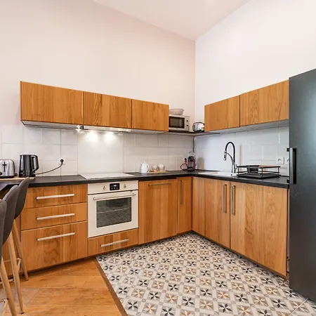 Aux Portes Du Jardin Public * Bordeaux