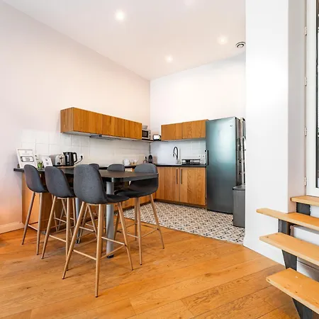 Aux Portes Du Jardin Public Bordeaux